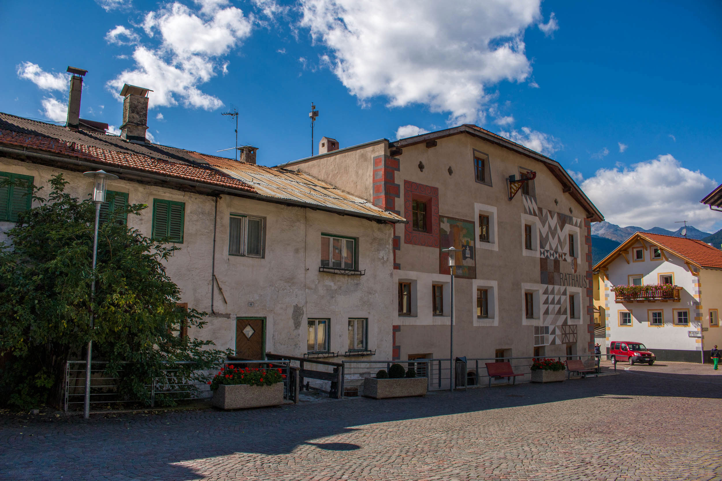 View of the town hall and neighbouring older houses.