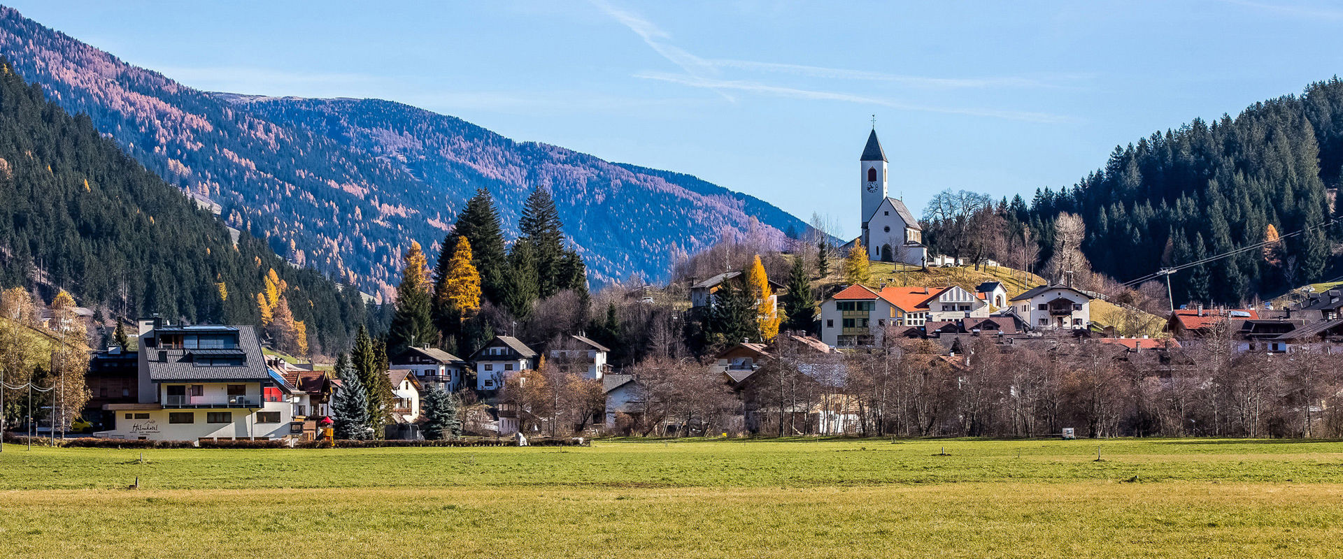 Vierschach Vierschach with parish church in autumn