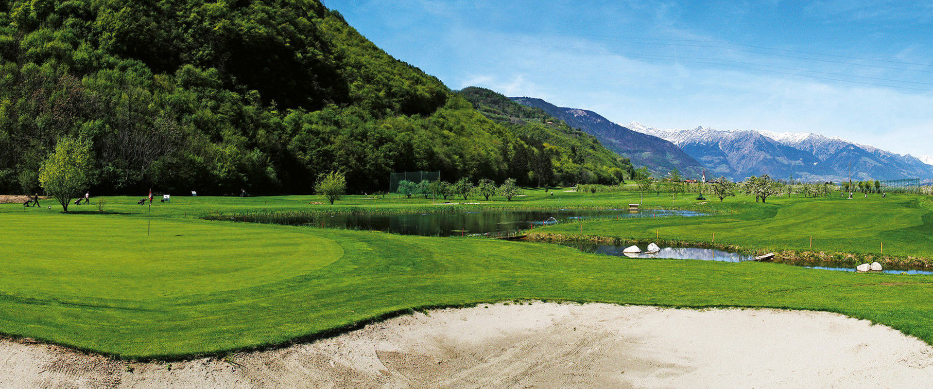 Golf Club Lana Wide view of the golf course.