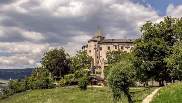 Aventure au château pour les enfants et les adolescents