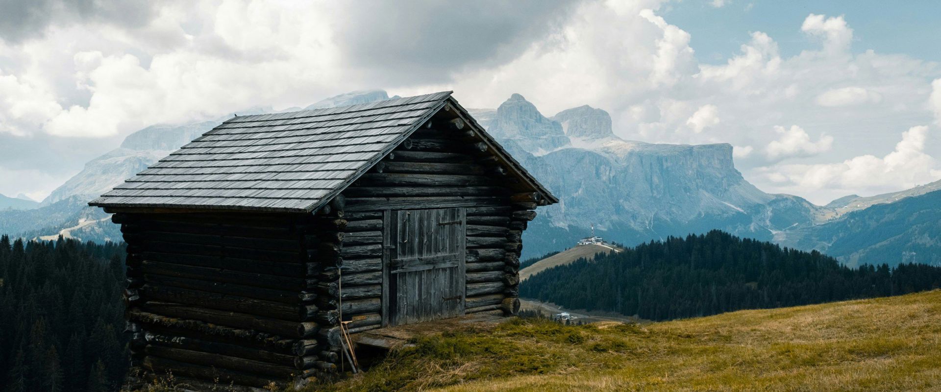 Piz La Ila Hut on top of Piz La Ila plateau