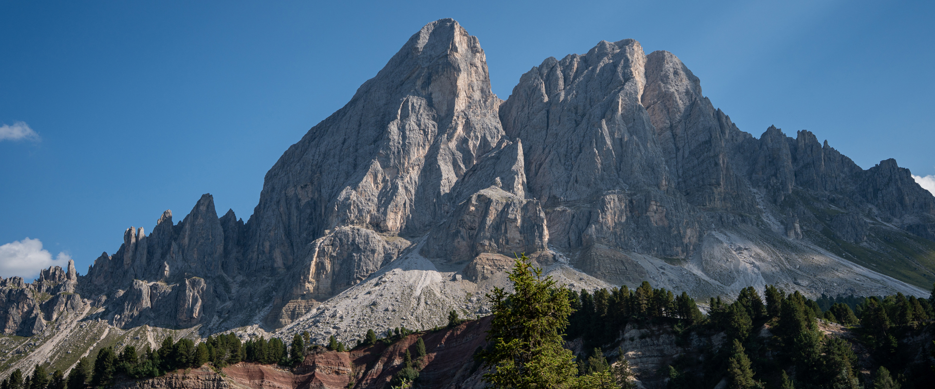 Mt. Peitlerkofel at Würzjoch pass with rock layers